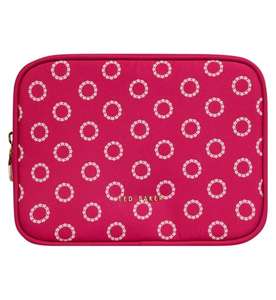 Ted Baker Medium Wash Bag £3 + £1.50 Click & Collect @ Boots