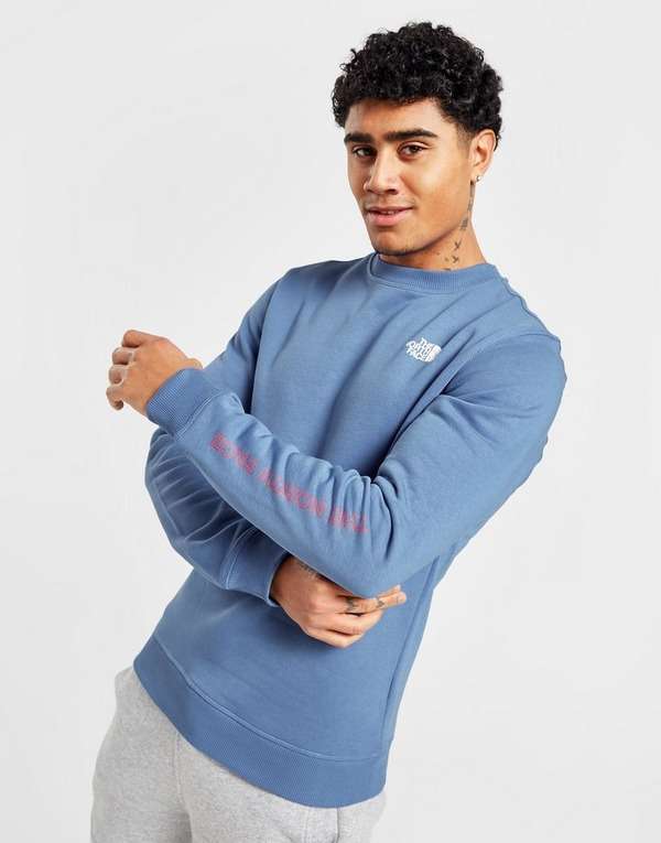 The North Face Outline Crew Sweatshirt - Only XS left - £25 Free Collection @ JD Sports