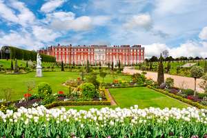 Free Garden Open Days Hampton Court Palace 16-17 March, 27-28 April, 11-12 May, 1-7 July, 14-15 September, 23-24 November and 26 December.