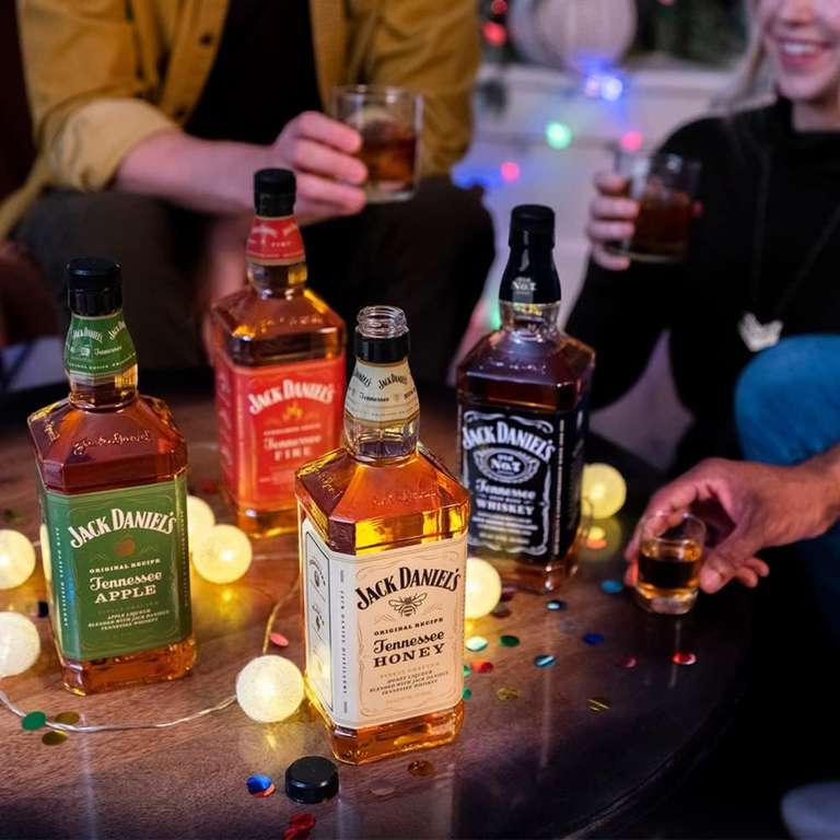 Jack Daniel’s Tennessee Apple Whiskey Liqueur, 1L £20 @ Amazon