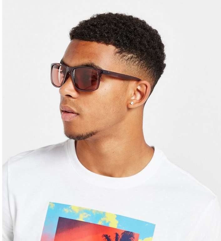 Up to 70% off a Range of Men’s Nike Sunglasses £20-£25 + free click and collect