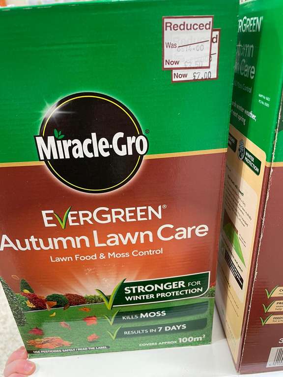 Miracle-gro Evergreen Autumn Lawn Care £3.50 at Wilko Tamworth Town centre