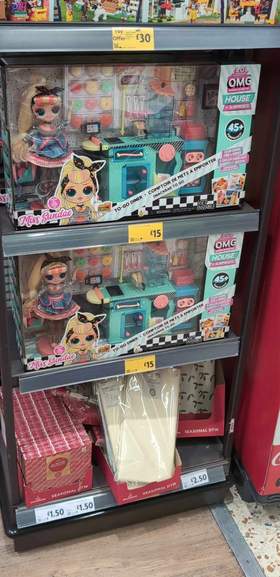 OMG To-Go Diner Playset with 45+ Surprises Doll – L.O.L. Surprise