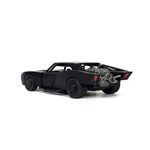 Jada Toys 253213008 THE Batman Batmobile with Figure 1:32 in CDU, Black/White - £6.75 @ Amazon