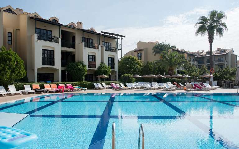 1 Adult, Club Turquoise Hotel Turkey, Solo 7 night Holiday - Stansted Flight +22kg Bag & Transfers 4th May = £285 @ Jet2Holidays