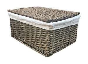 Lidded Wicker Storage Xmas Hamper Basket With Lining, Oak Medium (35x24x15cm) - £8.79 Delivered @ eBay / topfurnishing