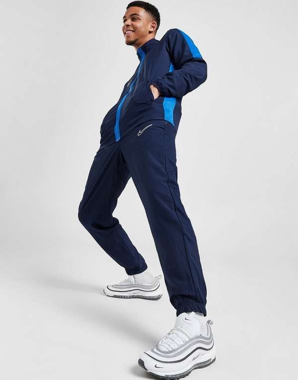 Oxide Ingrijpen Immuniteit Nike Academy 23 Woven Track Pants - £15 at JD Sports with free click and  collect /£3.99 delivery | hotukdeals