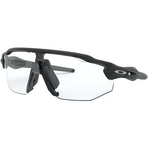 Oakley Radar EV Advancer Photochromic Lens Cycling Sunglasses - £106.50 with free delivery @ Oakley.com
