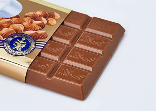 Lindt Swiss Milk Chocolate and Crunchy Hazelnut Gold Bar 300 g - £4 @ Amazon