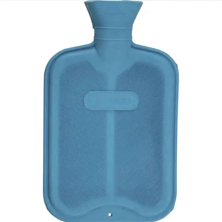 Cassandra Hot Water Bottle with Fleece Cover, 1.8L / Cassadra Hot Water Bottle, Ribbed Surface 1.8L