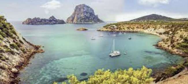 Manchester to Ibiza One-Way Flights with Ryanair - £12 Per Person / Outbound 11th July 2022 via Skyscanner