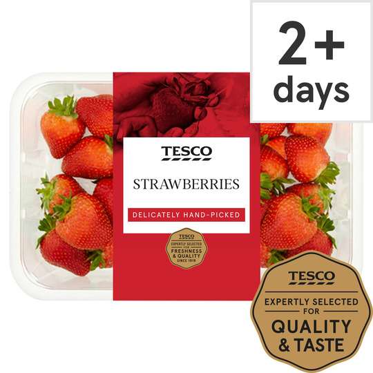 Tesco Strawberries 600G £2.80 clubcard price @ Tesco