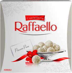 Ferrero Raffaello Coconut Almond Pralines Large Chocolate Hamper 40 piece Gift Box 400g - 21st April BBE - £22.50 min spend