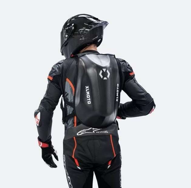 XLMOTO Slipstream Carbon Look Motorcycle Backpack