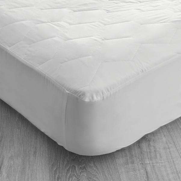 Fogarty Cotton Mattress Protector £12.50 Single /£20 Superking + Free Collection