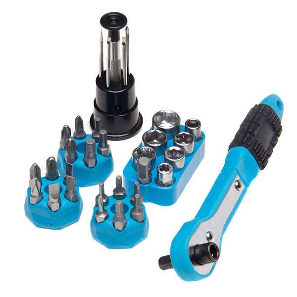 Top Tech Multi Utility Tool Kit - 33pc - £2.89 + Free Click & Collect @ Euro Car Parts