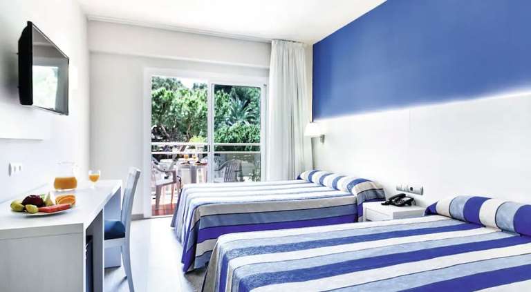 Salou Best Oasis Park 2 adults + 1 child - from Newcastle Tue 20 June Half Board 7 nights £1023.64 @ TUI