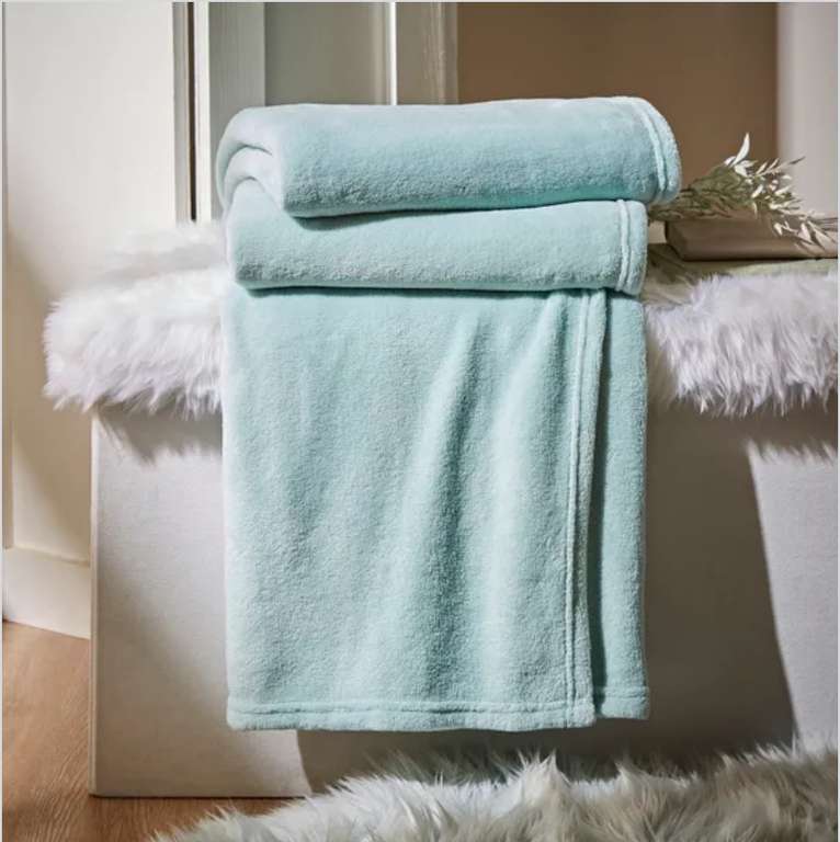 Soft Fleece 190cm x 190cm Throw in Various Colours with Free C&C
