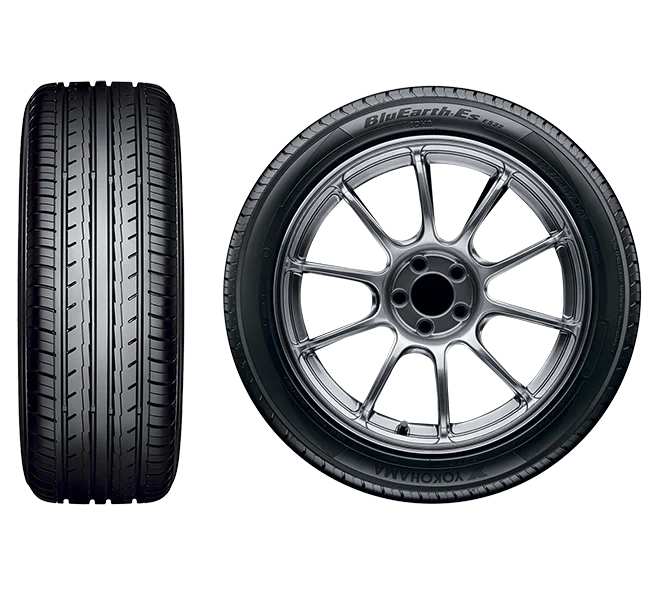 2 x Yokohama BluEarth-ES ES32A - 225/40 R18 92W XL RPB TL tyres + £15 Voucher // Get £35 Voucher with 4 tyres