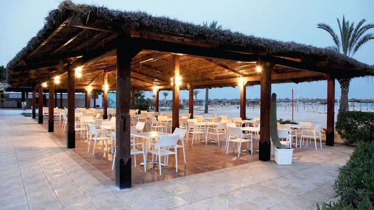 Splashworld AQI Venus Beach, Tunisia - 7 nights 2 Adults - Newcastle Flights + Luggage & Transfers 19th May = £770 @ Holiday Hypermarket
