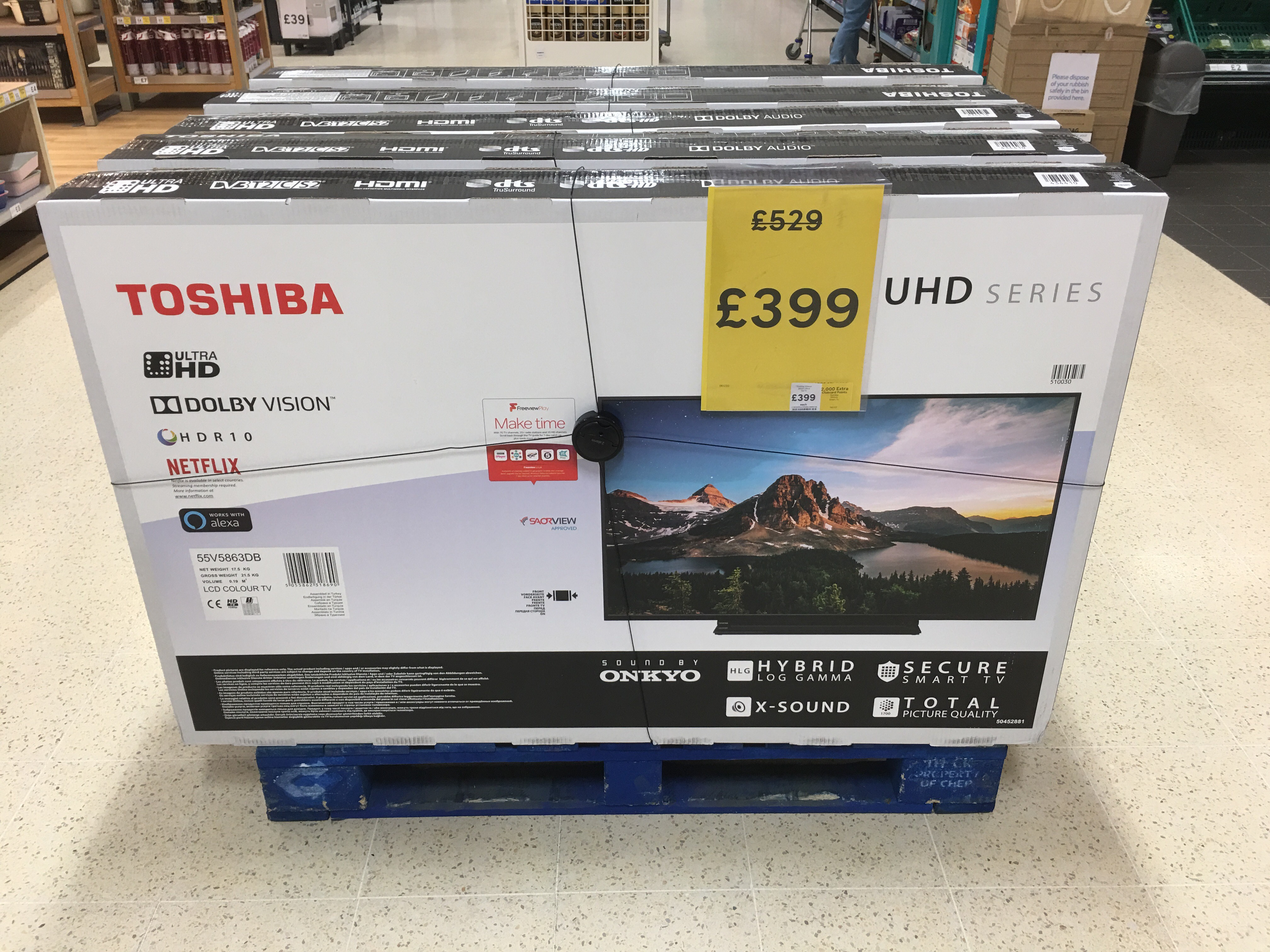 Toshiba 55V5863DB 55-Inch Smart 4K Ultra-HD HDR LED WiFi TV with Freeview Play- Black/Silver £ ...