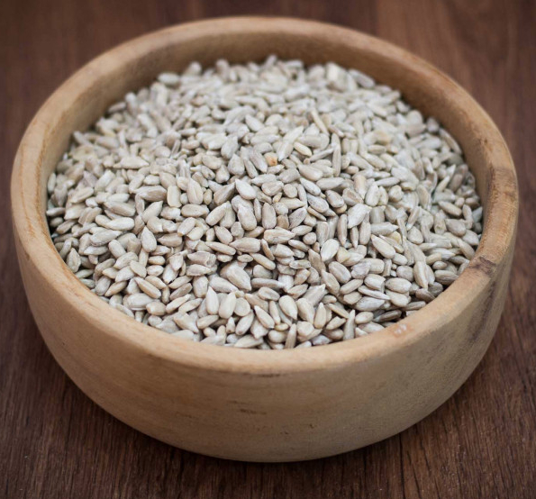 25kg sunflower hearts £25.99 delivered @ Gardenbird - hotukdeals